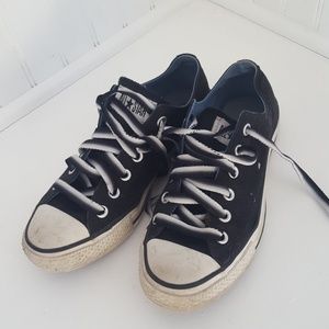 Black Converse